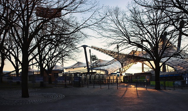 一系列的重 一系列的重